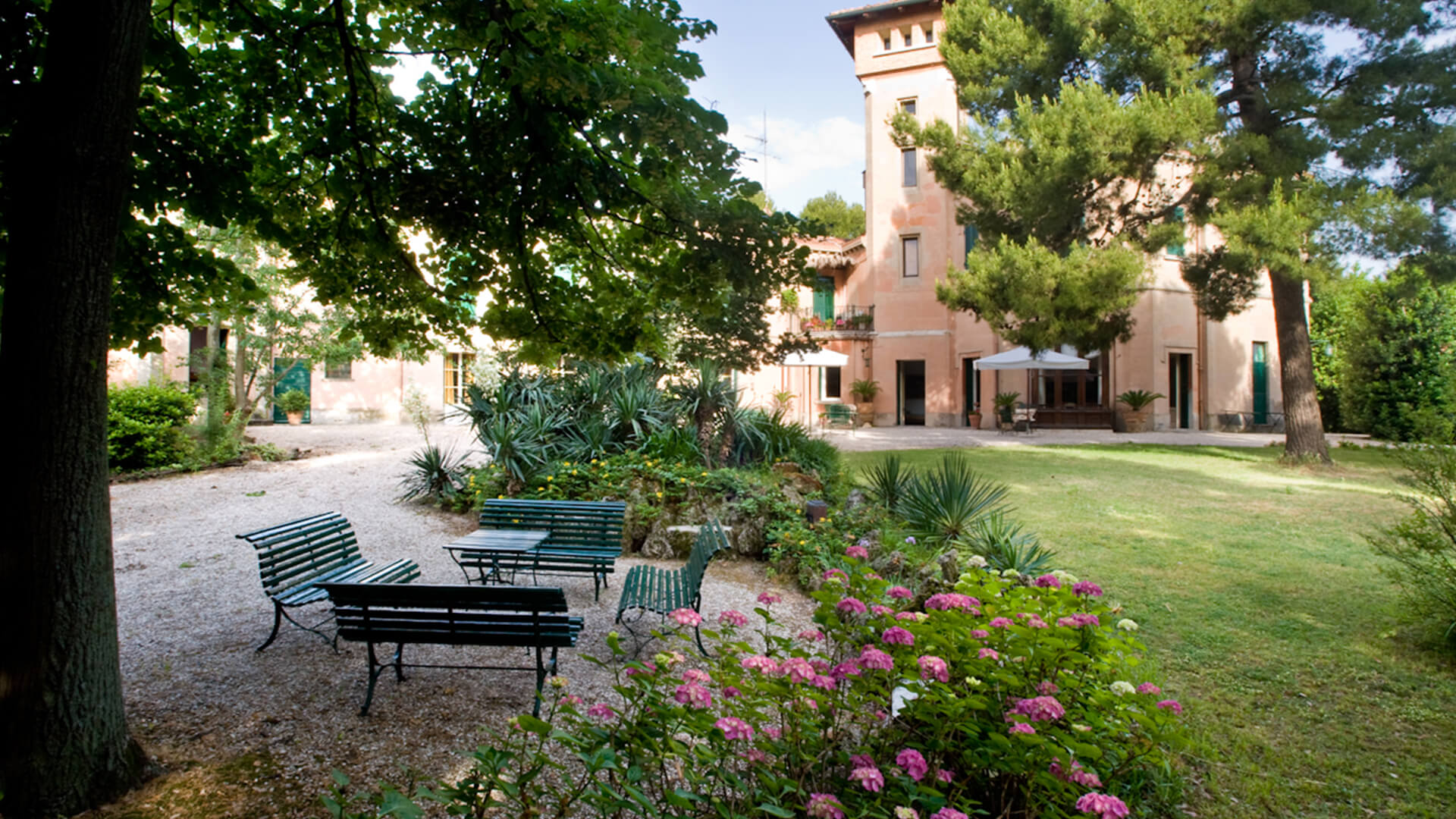 Hotel Relais Villa Giulia Fano Pesaro Marche relax Italy Italia Parco Mediterraneo Mediterranean Park
